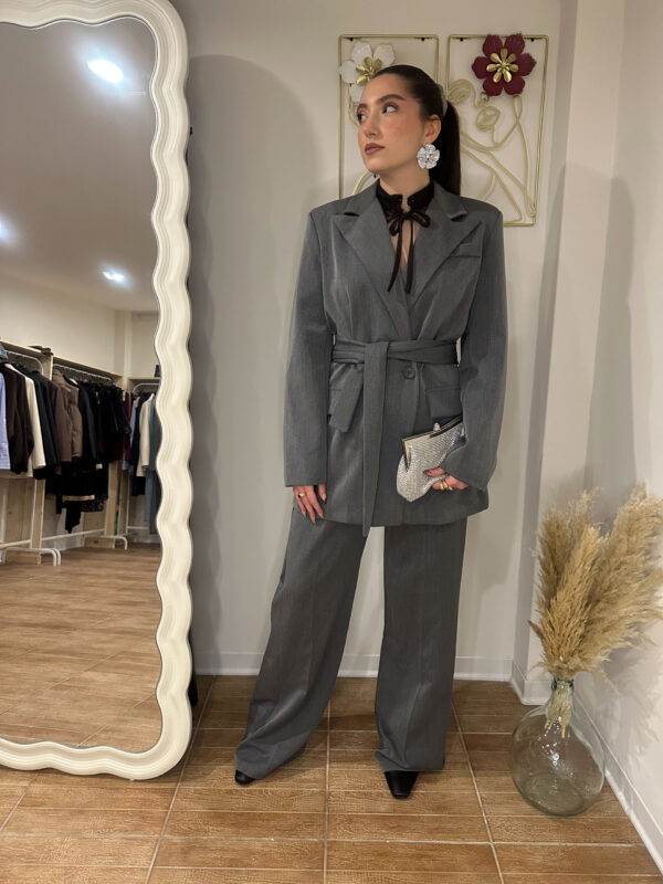 Tailleur grigio