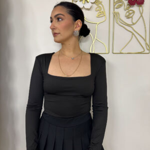 Maglia con spalline nera